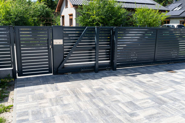Best Professional Driveway Pavers  in Dunedin, FL